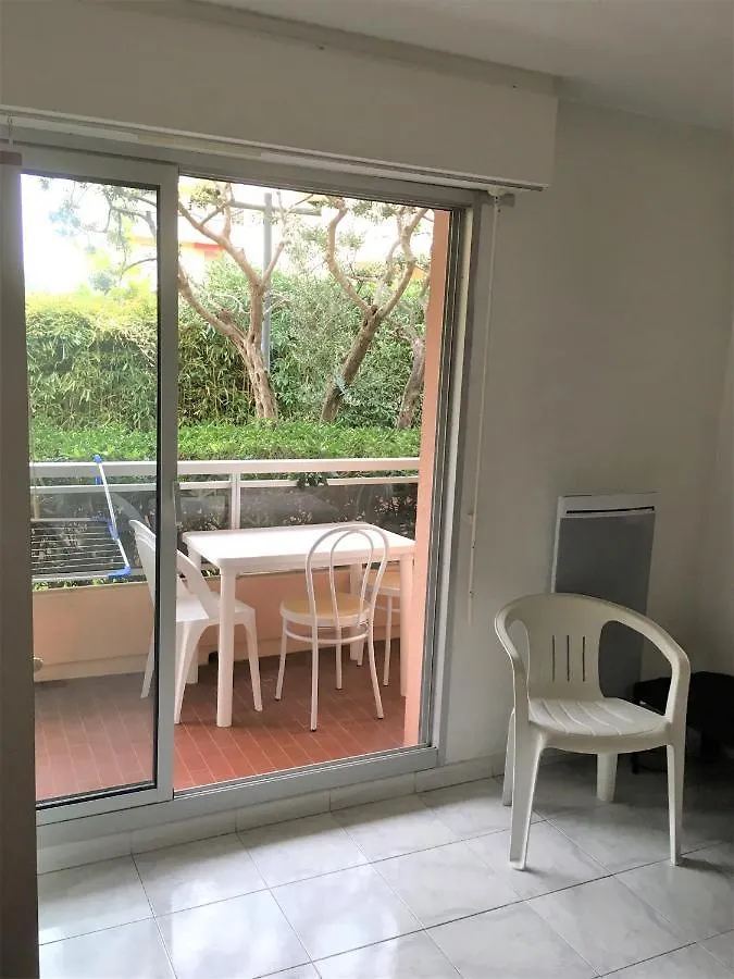 Studio Bord De Mer A Proximite Monaco Et Menton 2 Personnes A Roquebrune Cap Martin Roquebrune-Cap-Martin