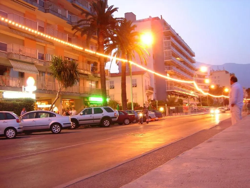 Studio Bord De Mer A Proximite Monaco Et Menton 2 Personnes A Roquebrune Cap Martin France
